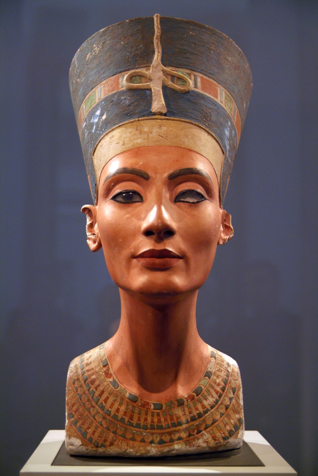 Face Reading Nefertiti: The Bust and its Secrets (Subscriber Content)